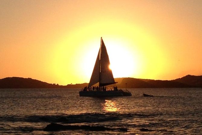 Sunset Sail with Cocktails and Appetizers - Price and value at $95: when this feels like a smart buy