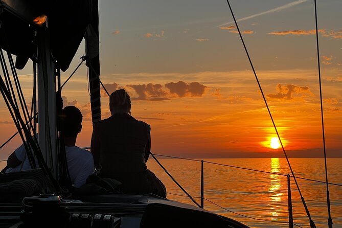 Sunset Sailing along the Marbella coast from Puerto Banus - Key highlights to look for