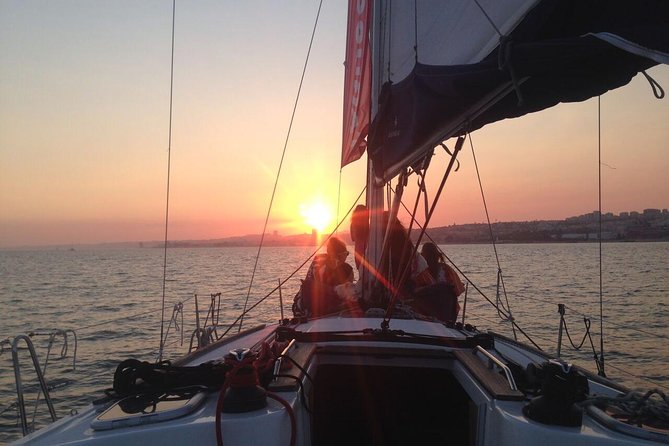 Sunset Sailing Tour On The Tagus River - Comfort tips that make a big difference on the Tagus