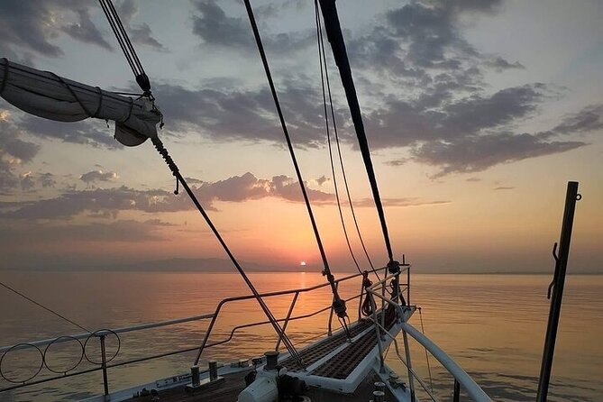 Sunset South Coast Sail Cruise with lunch,drinks, optional transfer - Transfers and Meeting Point: Simple Arrival Plan