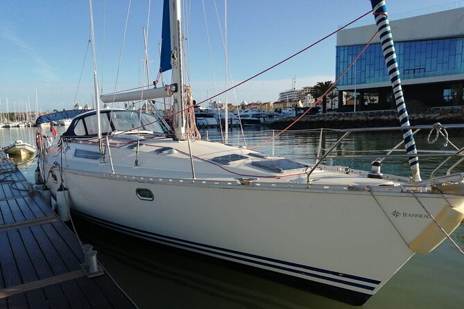 Sunset Tour on a Luxury Sailing Yacht from Vilamoura - Drinks and snacks: what’s included and what to expect
