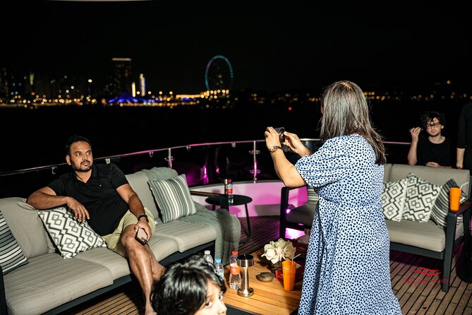 Superyacht Experience in Dubai with Dinner and Live Music - Beyond Music: WiFi and Mario Kart on Board