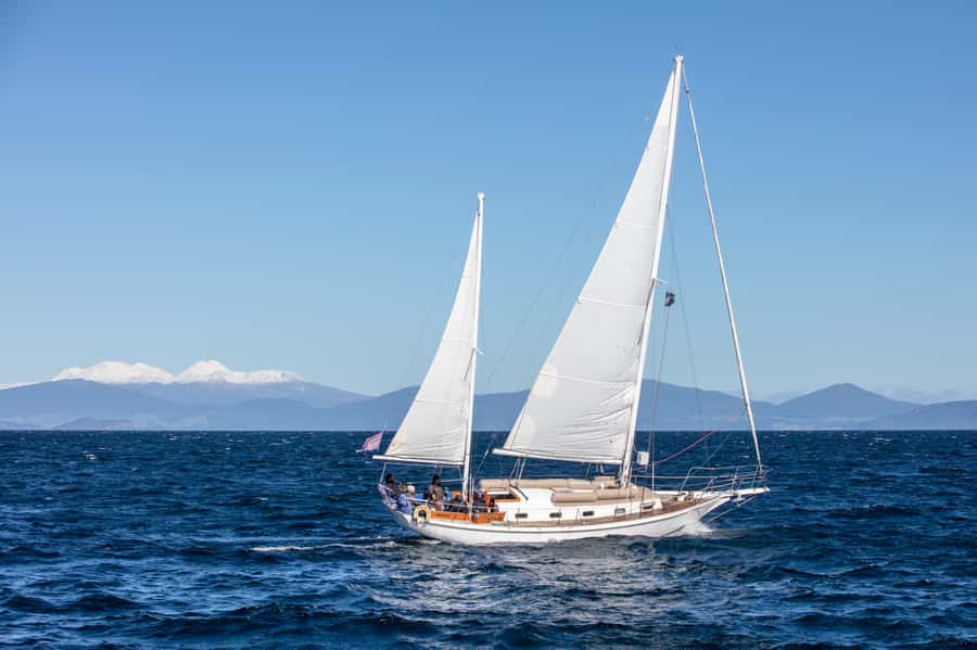 Taupō: Sail Barbary Eco Sailing to the Maori Rock Carvings - Your 150 minutes onboard: safety first, then enjoy the ride