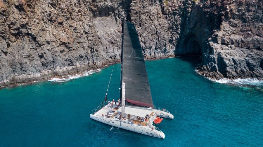 Tenerife: Catamaran Cruise with Brunch and Unlimited Drinks - On board: the real “package” is the sea time plus the crew