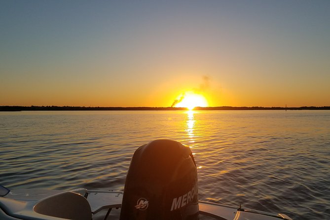 Tigre Speedboat - The Delta s Captain - CITYSAILING TIGRE - Pirates and Argentine Oligarchy Stories: Why the Talking Matters