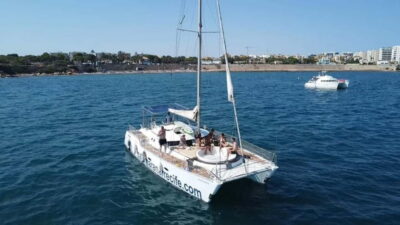 Torrevieja: Catamaran cruise and sunset with swimming - Catamaran Cruise Time: About 1 Hour Around the Coves