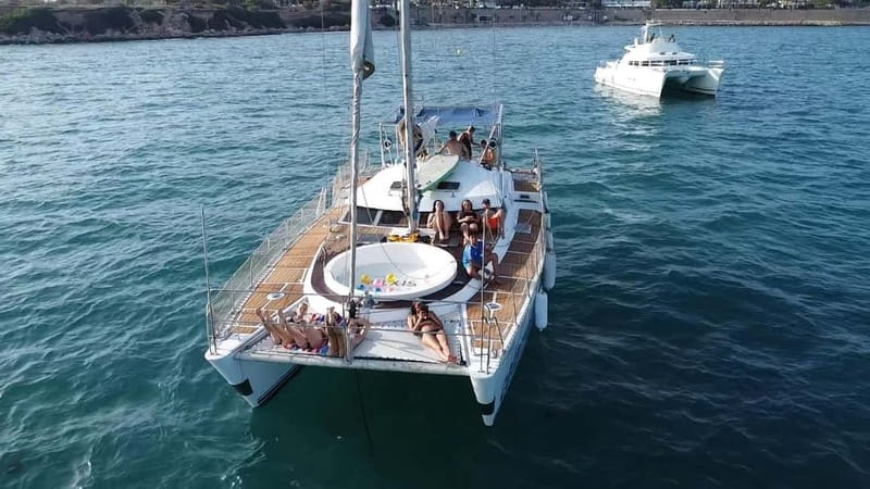 Torrevieja: Catamaran cruise and sunset with swimming - On Board Water Toys: Jacuzzi, Snorkels, Floats, and Paddle Boards