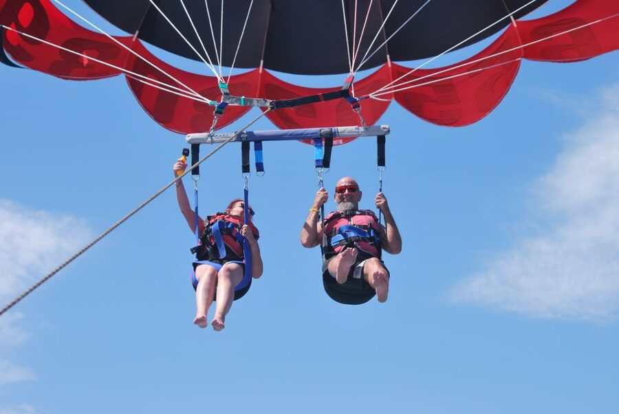 Torrevieja: parasailing experience - The 15-minute sky ride: what 120 metres feels like