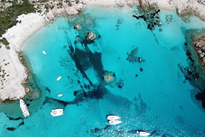 Tour Sailboat 15 mt. BOARDING FROM LA MADDALENA islands Archipelago - Stop 1.5: Spiaggia Rosa at Budelli, and why you only photograph it