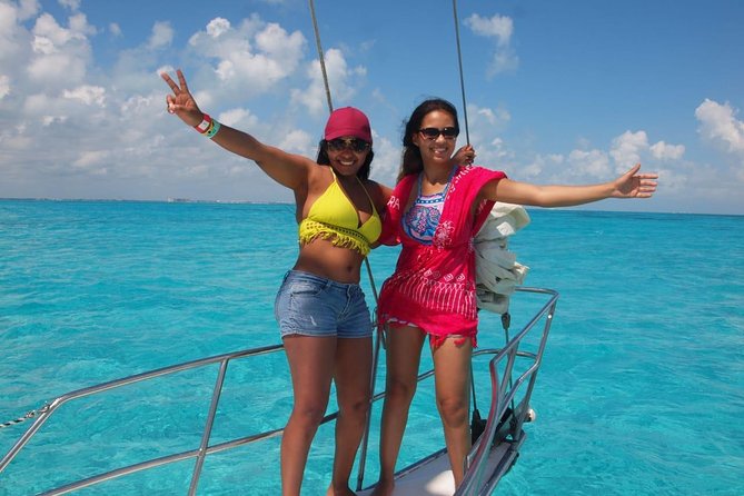 Trimaran La Lupita,Sail Away to Isla Mujeres from Cancun - Isla Mujeres walking and free time: what you’ll do after the boat stops