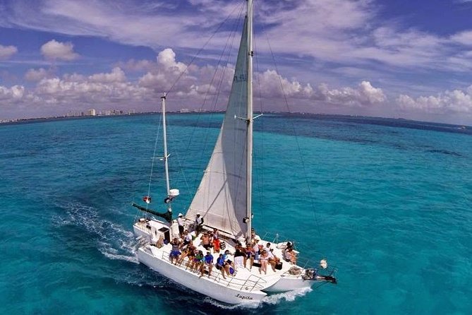Trimaran La Lupita,Sail Away to Isla Mujeres from Cancun - Underwater museum, sting rays, and other “bonus” moments