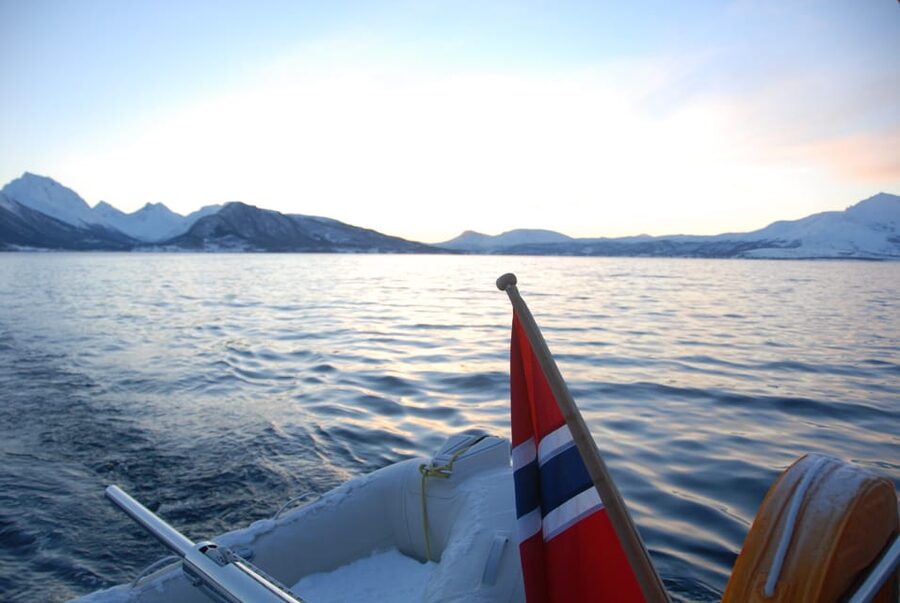 Tromsø: Fjord and Islands Luxury Catamaran Cruise - Weather Reality: How Cold and Rain Affect Your Day (and How to Handle It)