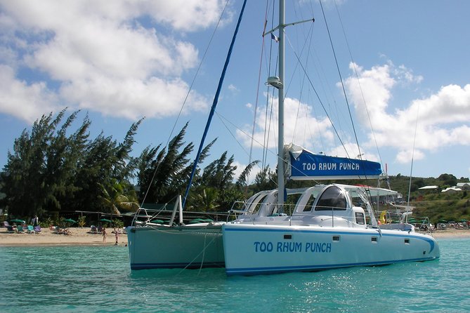 Tropical Catamaran Snorkeling, Sailing And Beach Experience - Entering the day: the 10:00 departure from Bobby’s Marina