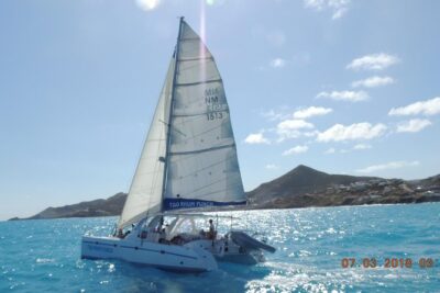 Tropical Catamaran Snorkeling, Sailing And Beach Experience - Sailing the calmer coast: what the catamaran actually gives you