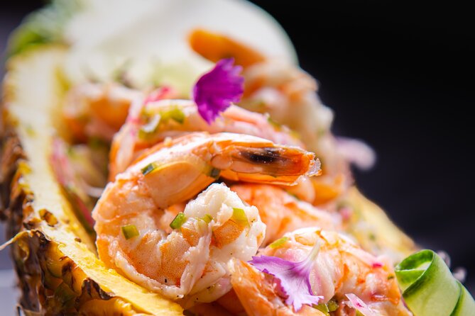 Tulum All Inclusive 4h – Luxury 58' Azimut Yacht - Food and drinks at sea: the real value of “premium open bar”