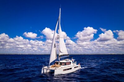 Tulum: Luxury Sail & Snorkel – All Inclusive 34' Catamaran - The Riviera Maya sailing portion: calm time, not a bouncing scramble