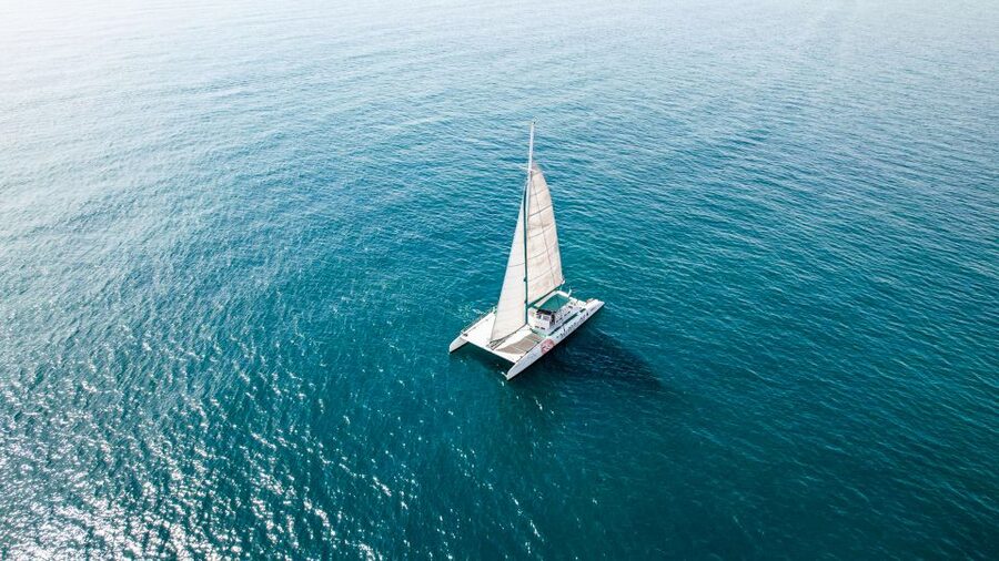 Valencia: Sailing Catamaran Cruise with Sunset Option and DJ - Seating choices: nets, crowding, and how to get your best spot