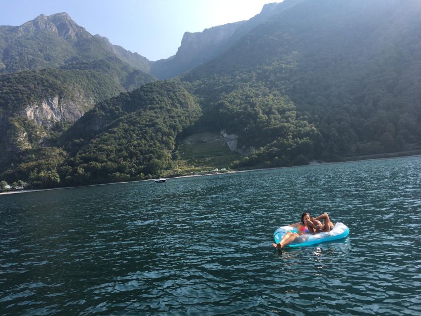 Valmadrera: Lake Como Sailing Trip with Prosecco and Snacks - Price and Value: Is $198.25 Worth It?