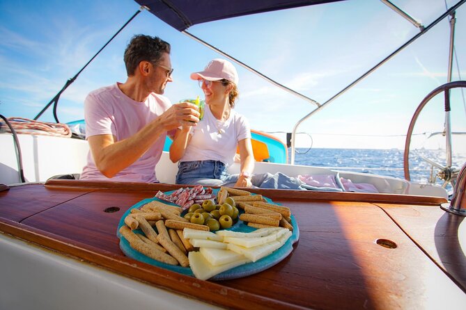 Vermut & Sailing Experience Barcelona with Drinks and Snacks - Weather, wind, and seasickness: when the route changes