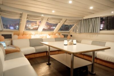 Victoria Harbour Yacht Night Cruise - DREAMER:Tourguide & Photos - The 45-minute route: where you’ll pass and what to look for