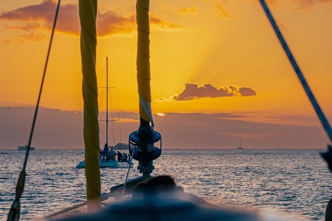 Waikiki Beach Sunset Sail - Key things that make this sail worth your time