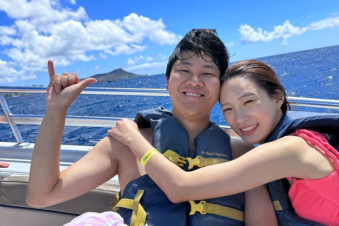 Waikiki: Parasailing in Hawaii - Photos, Dipping, and How to Avoid Surprises