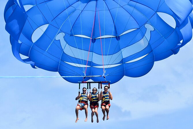 Waikiki: Parasailing in Hawaii - Getting There: Ala Moana Meeting Point, No Hotel Pickup