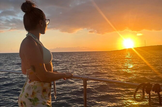 Whale and Dolphin Watching Catamaran with Transfer and Buffet - How to dress and pack for a smooth day