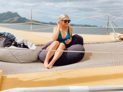 Whitianga: Sailing Trip to Cathedral Cove - Your catamaran ride: beanbags, sails, and crew energy