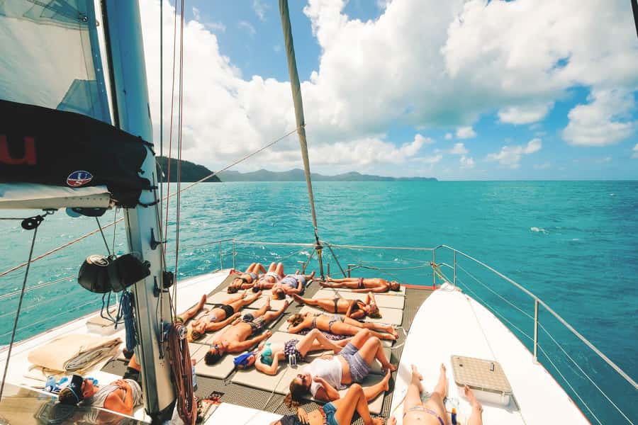 Whitsundays Sailing & Snorkelling Day Tour – All Inclusive - Catamaran Comfort: Beanbags, Shade, and How to Use the Space