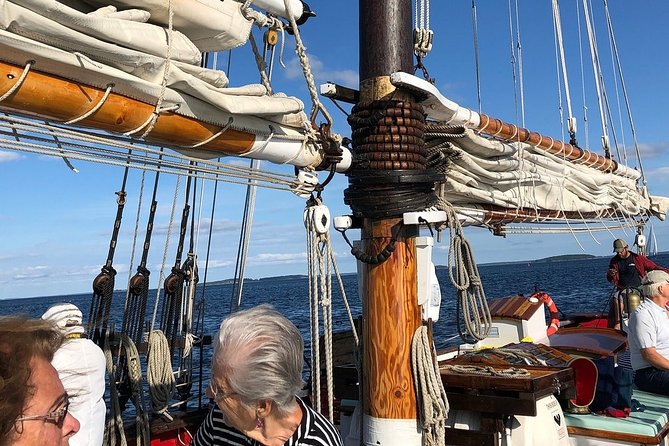 Windjammer Classic Day Sail from Camden, Maine - Camden on the water: why this windjammer sail feels different