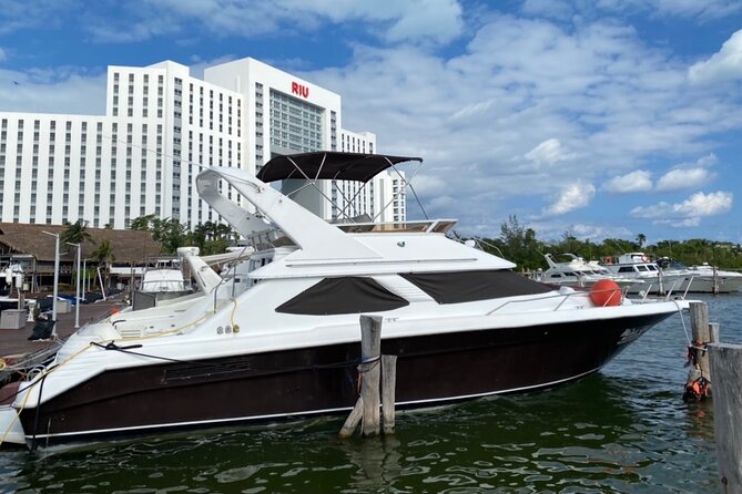 Yacht 48ft Rental in Cancun for up to 15 people - Value and Price: How $295 Works When You Budget for Dock Fees