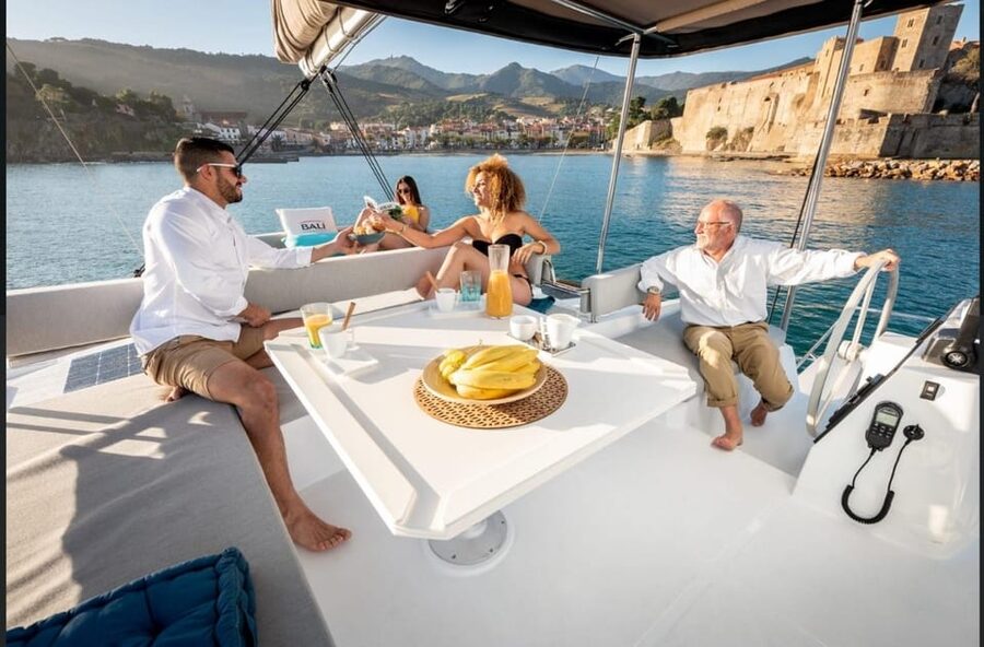 Yacht catamaran trip to the Lavezzi Islands - Lunch at table: pesto pasta plus an optional Corsican upgrade