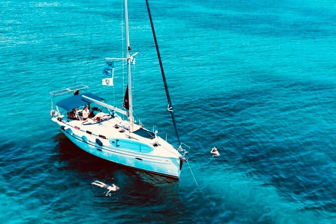 Yacht Me Up – Private All-Inclusive Cannes Sailing Fever - Captain Brice and Ansel: What Their Hosting Style Really Delivers